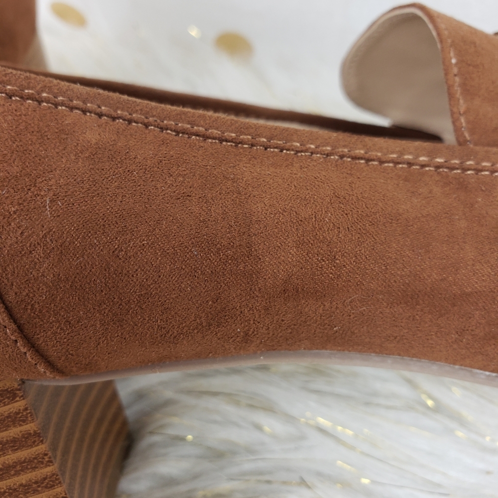 Liz Claiborne Marmara Refined Comfort  Brown Suede Penny Loafers Size 8M - Picture 11 of 12